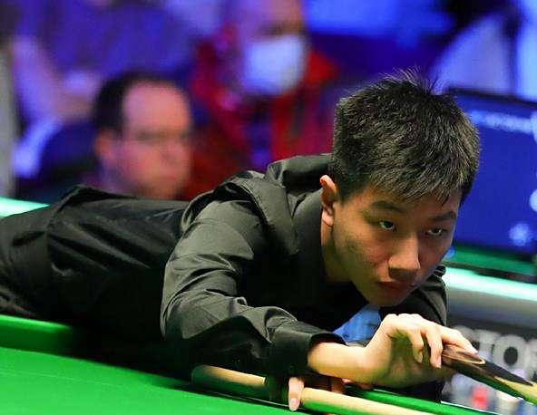 中国选手遭, 成功击败中, 马克 中国选手遭, 成功击败中, 马克