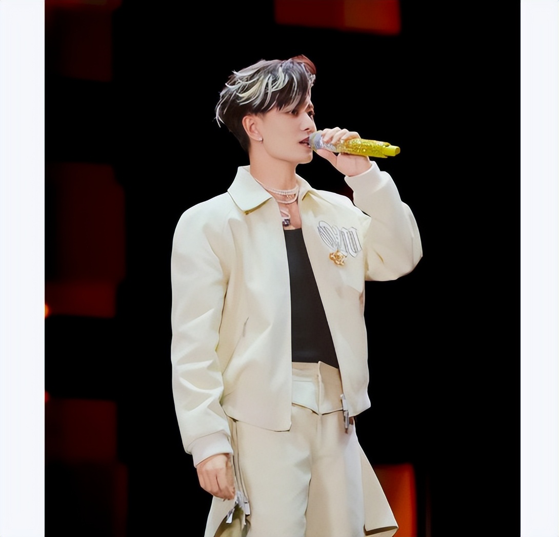 中的碧玉梨 中的碧玉梨