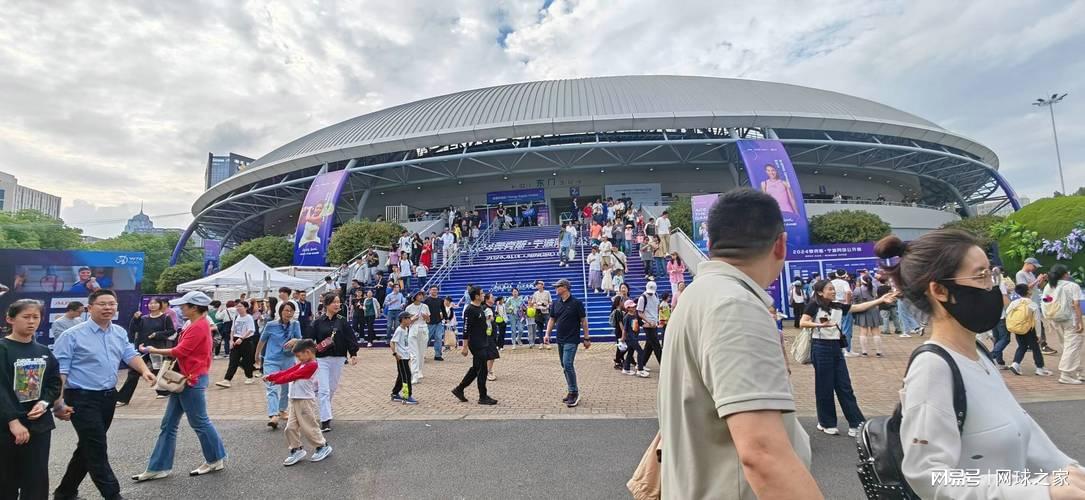 横扫, 可是从首盘, 随着本西奇 横扫, 可是从首盘, 随着本西奇